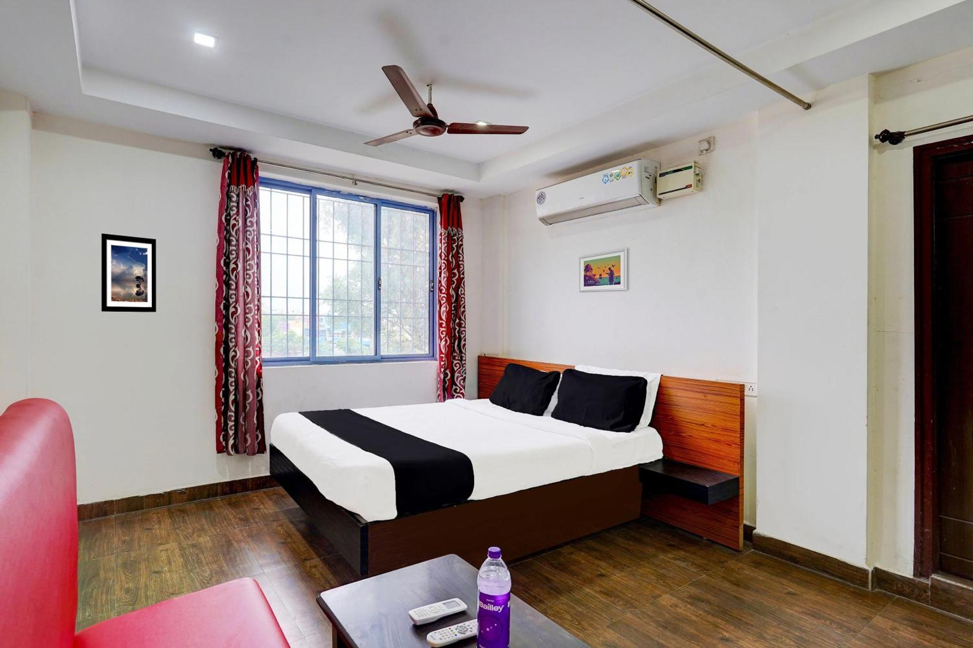 Hotel O Ambur Luaran gambar