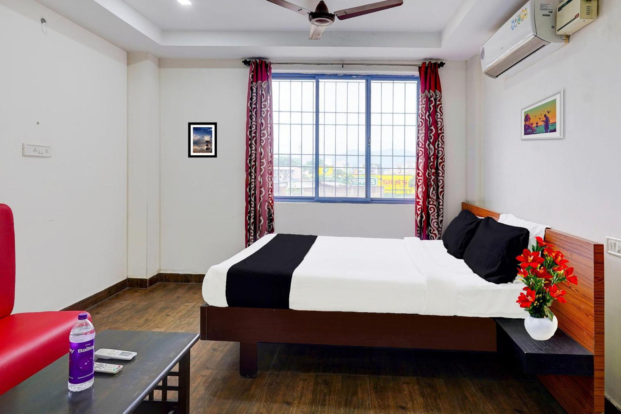 Hotel O Ambur Luaran gambar